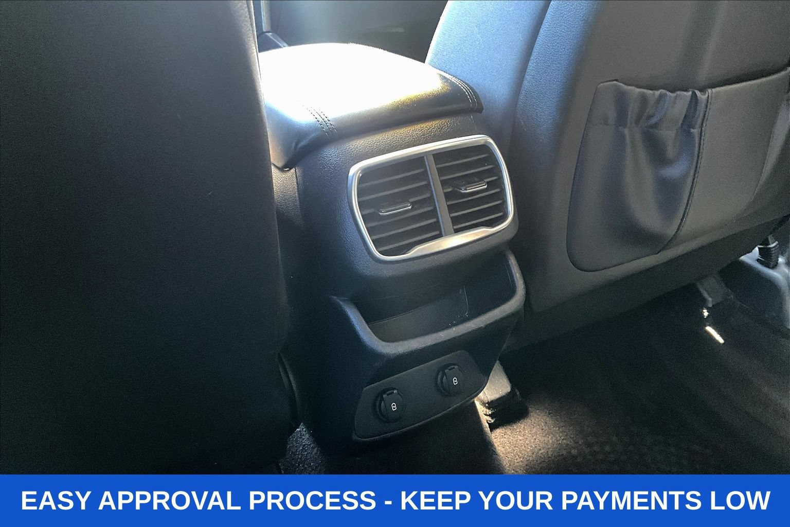Used 2020 Hyundai Santa Fe SEL AWD/4WD image 12
