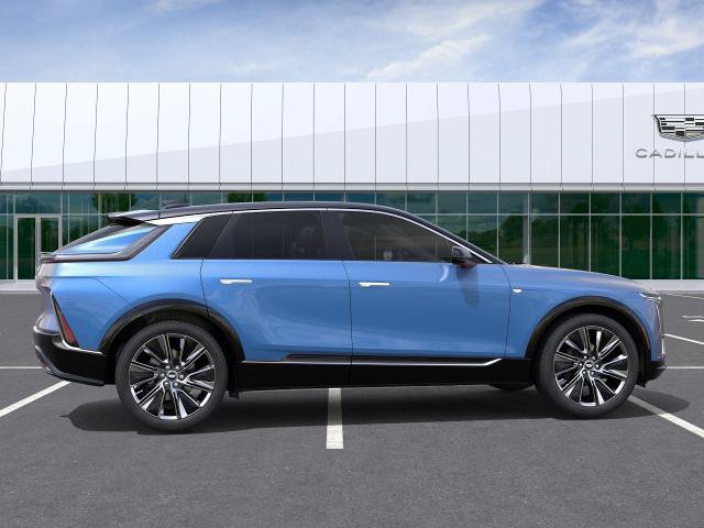 New 2027 Cadillac Lyriq Signature Luxury AWD/4WD image 2