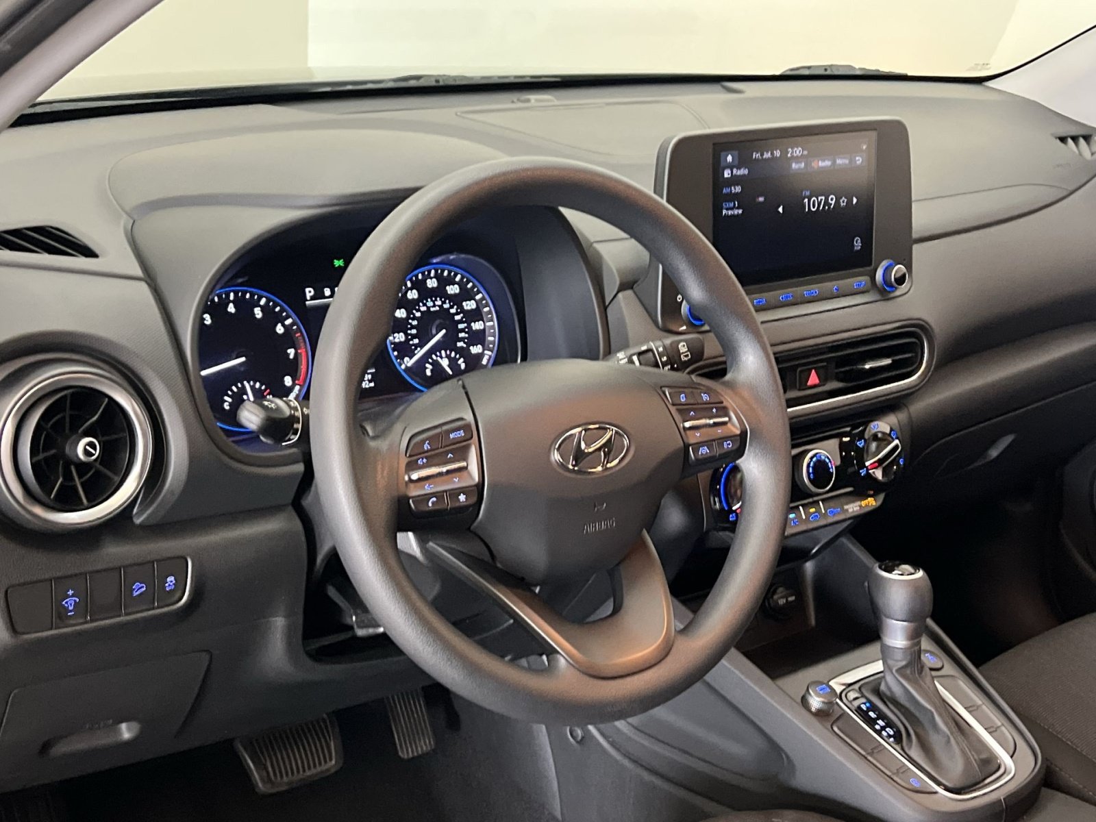 Used 2022 Hyundai Kona SEL AWD/4WD image 15