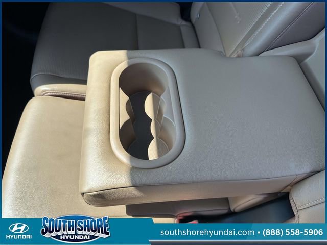 Used 2024 Hyundai Santa Fe Limited image 11
