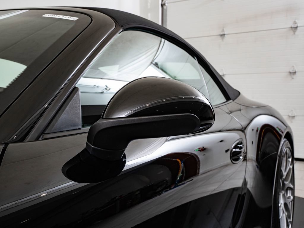 Used 2013 Porsche 911 Carrera 4S image 18