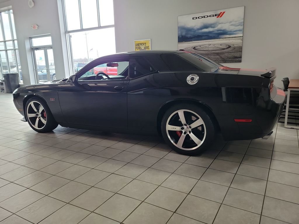 Used 2013 Dodge Challenger SRT8 w/ Harman Kardon Audio Group image 4