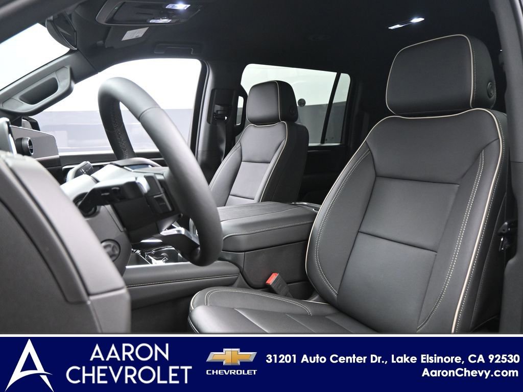 New 2025 Chevrolet Suburban Premier w/ LPO, Illumination Package image 16