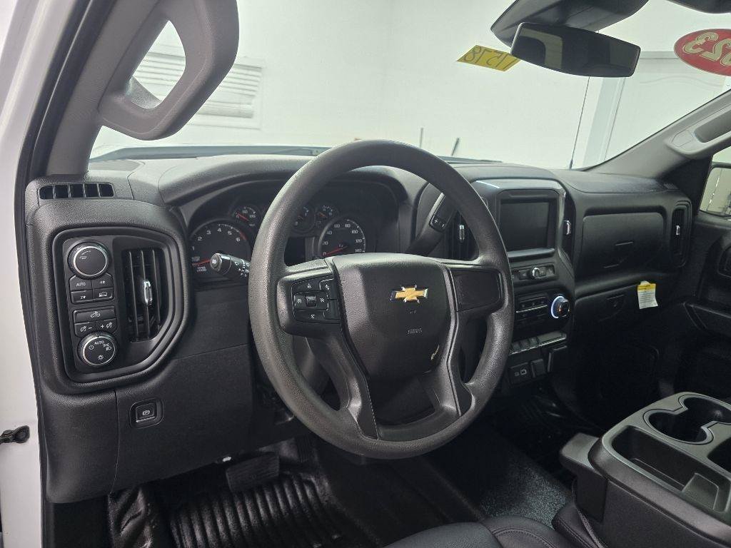 Used 2023 Chevrolet Silverado 1500 W/T w/ WT Value Package AWD/4WD image 11