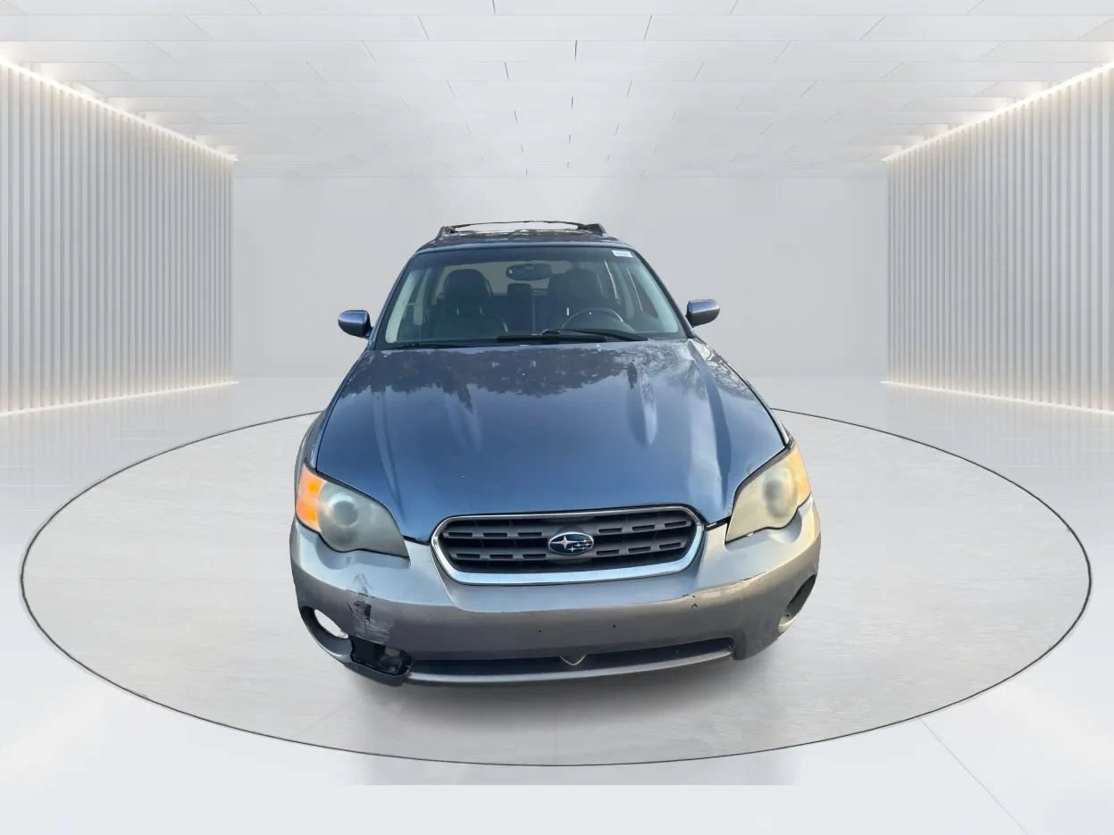 Used 2005 Subaru Outback 2.5i Limited AWD/4WD image 2