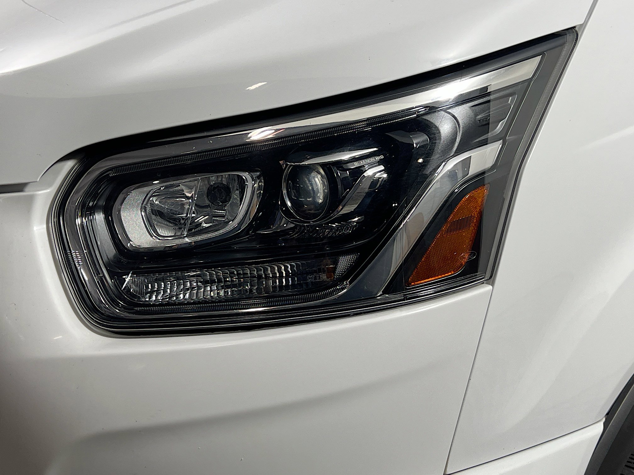 Used 2023 Ford Transit 350 XLT image 12