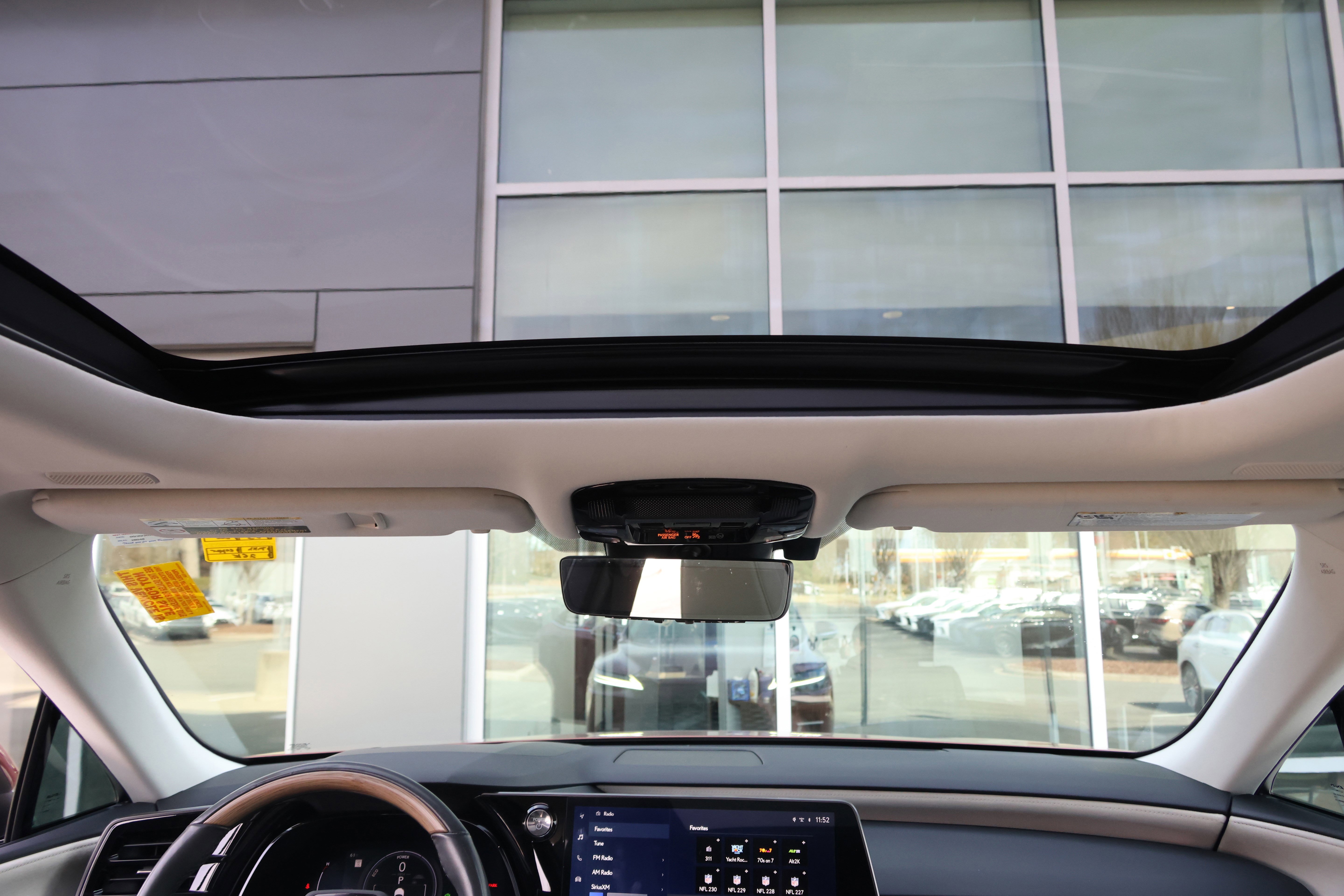 Certified 2023 Lexus RX 350 w/ Accessory Package (Z1) image 32