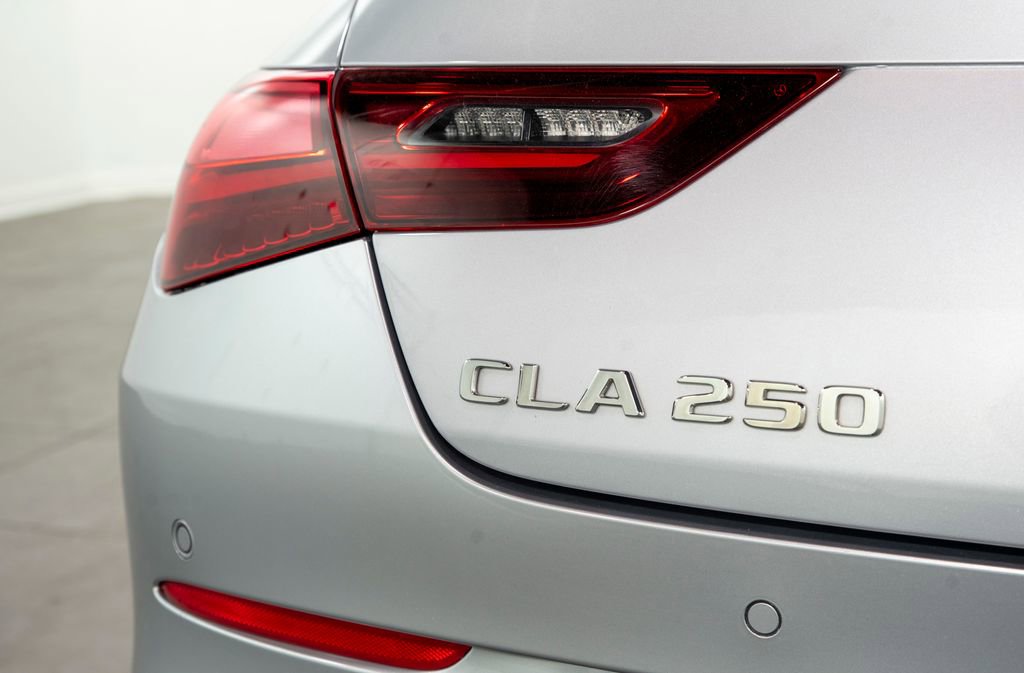 Used 2025 Mercedes-Benz CLA 250 4MATIC image 13