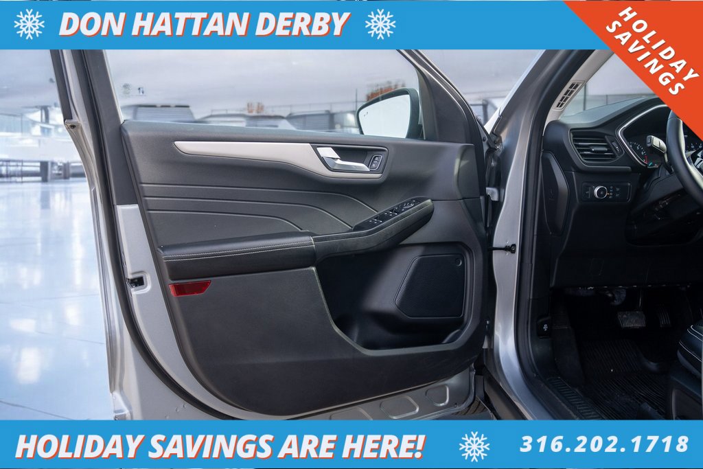 Used 2022 Ford Escape SEL image 14