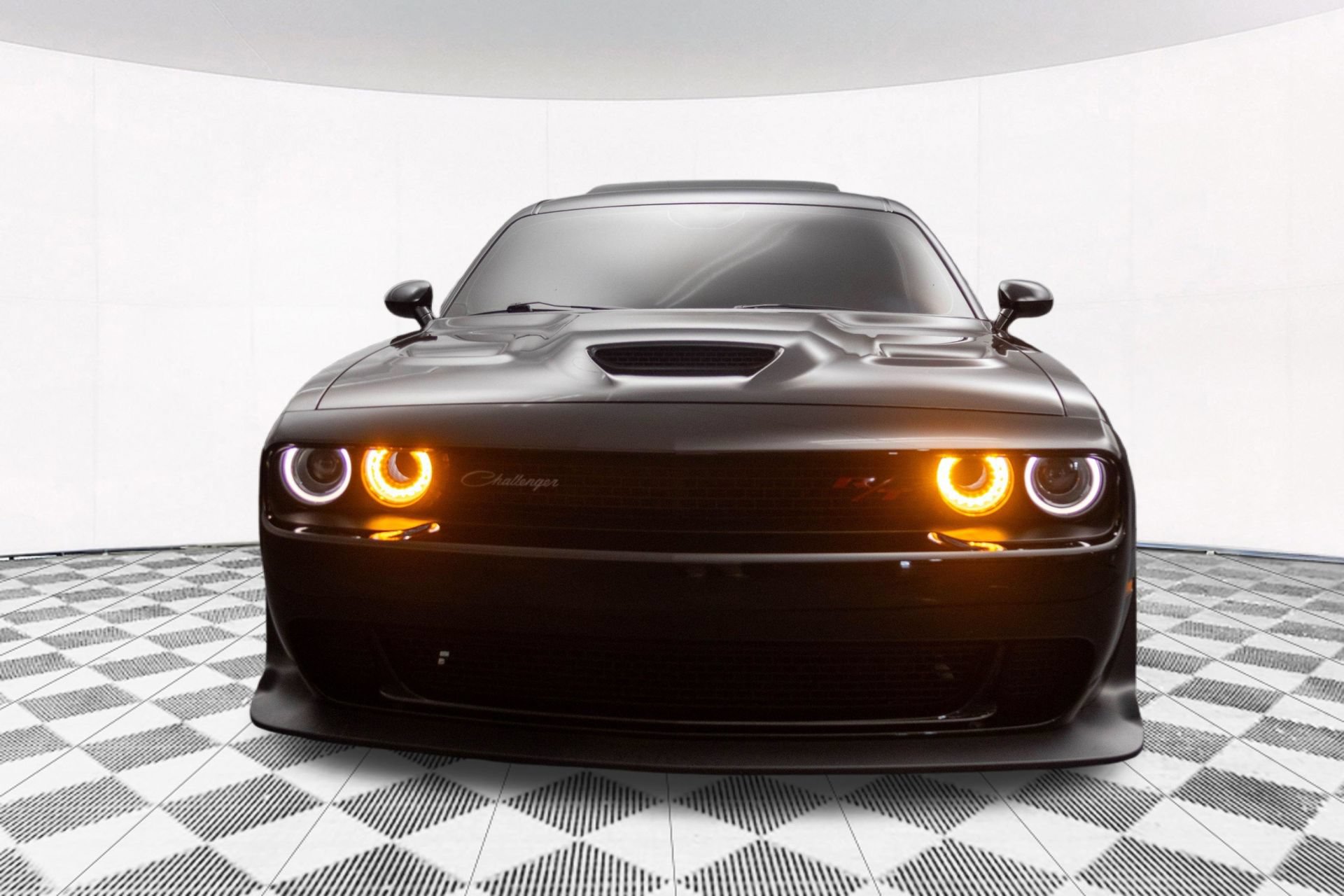 Used 2022 Dodge Challenger R/T Scat Pack RWD image 30