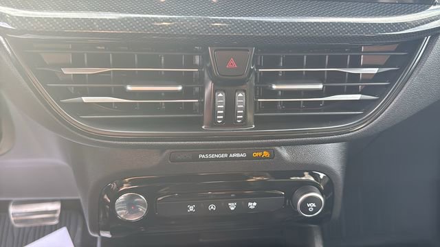 Certified 2024 Ford Escape ST-Line w/ Tech Pack #1 image 25