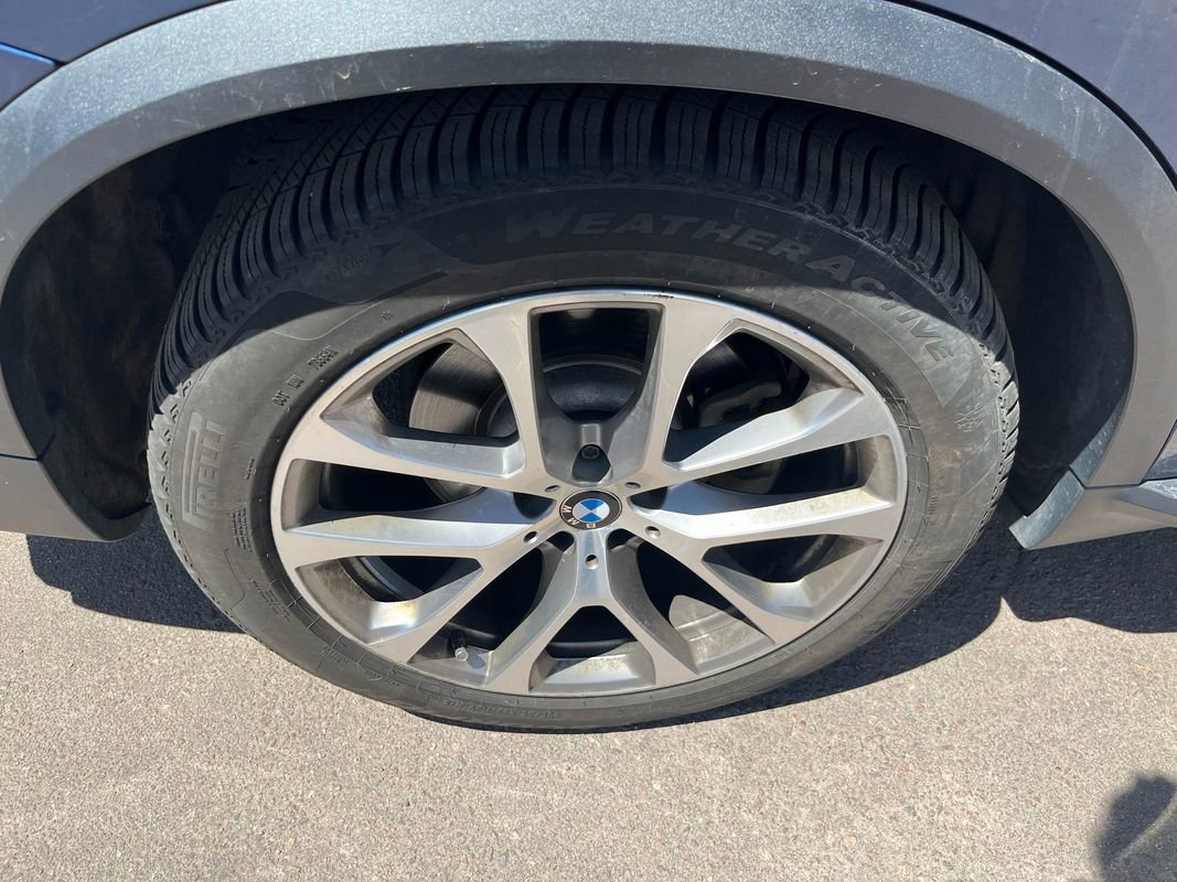 Used 2019 BMW X5 xDrive40i w/ Executive Package AWD/4WD image 9