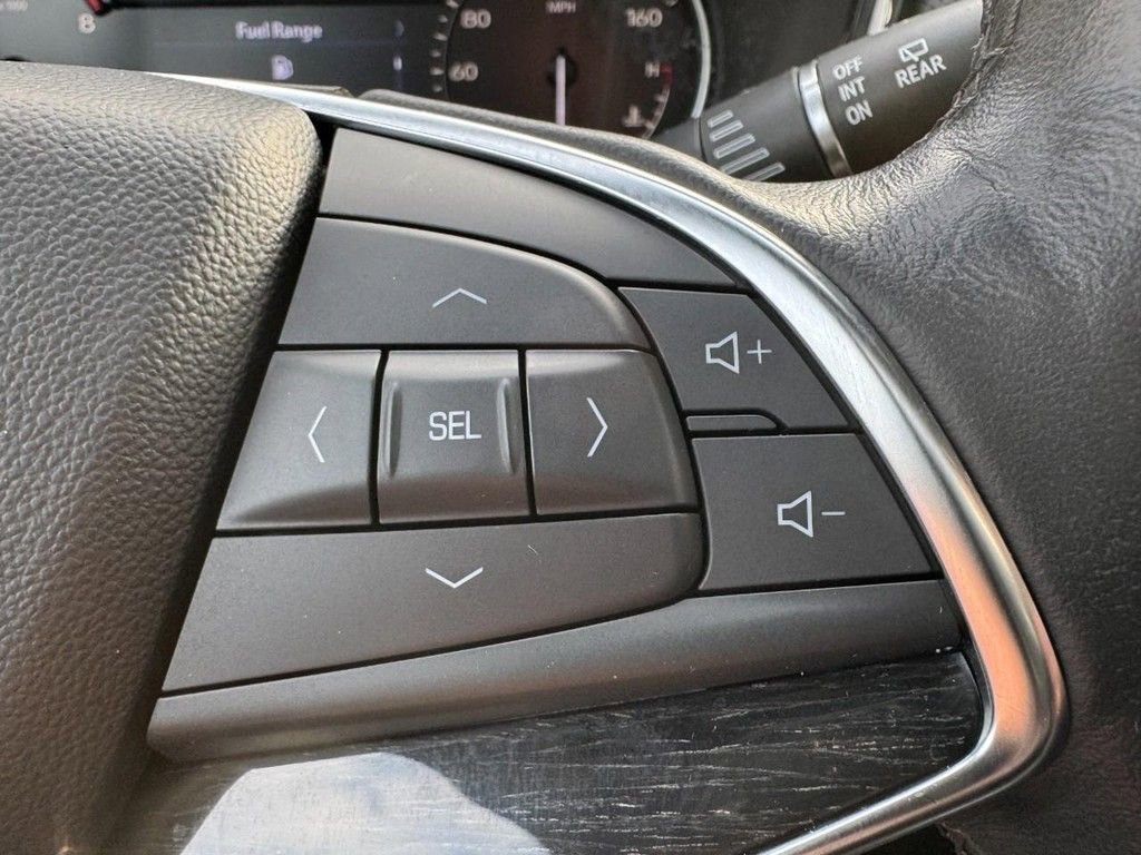 Used 2023 Cadillac XT5 Premium Luxury image 18