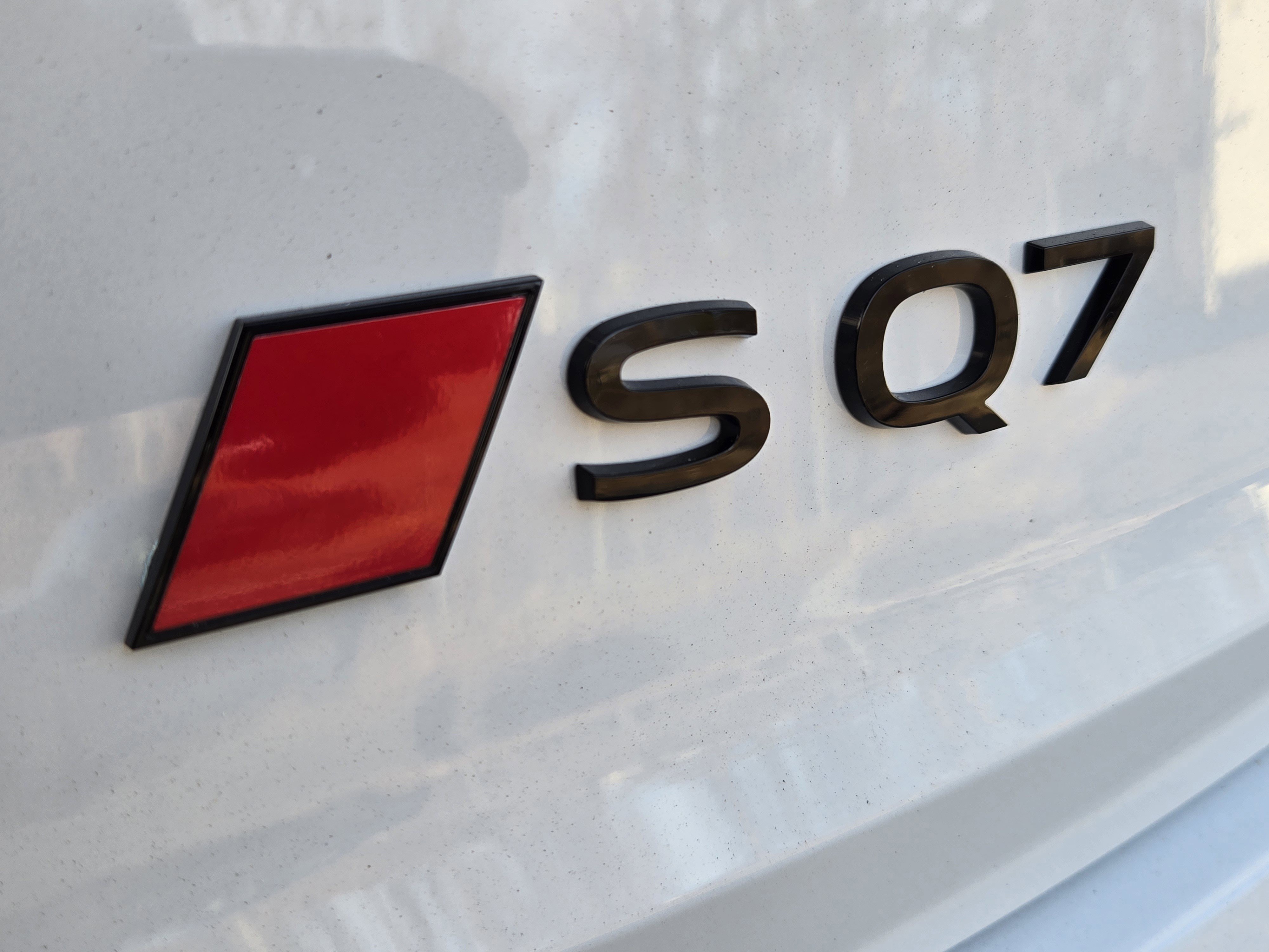 New 2026 Audi SQ7 Premium Plus image 9