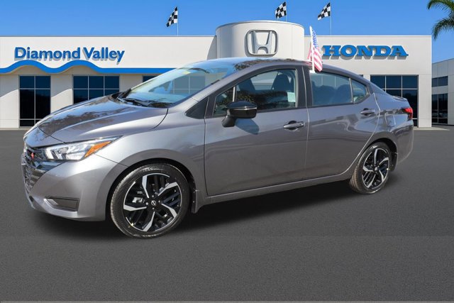 Used 2025 Nissan Versa SR w/ Trunk Package FWD image 3