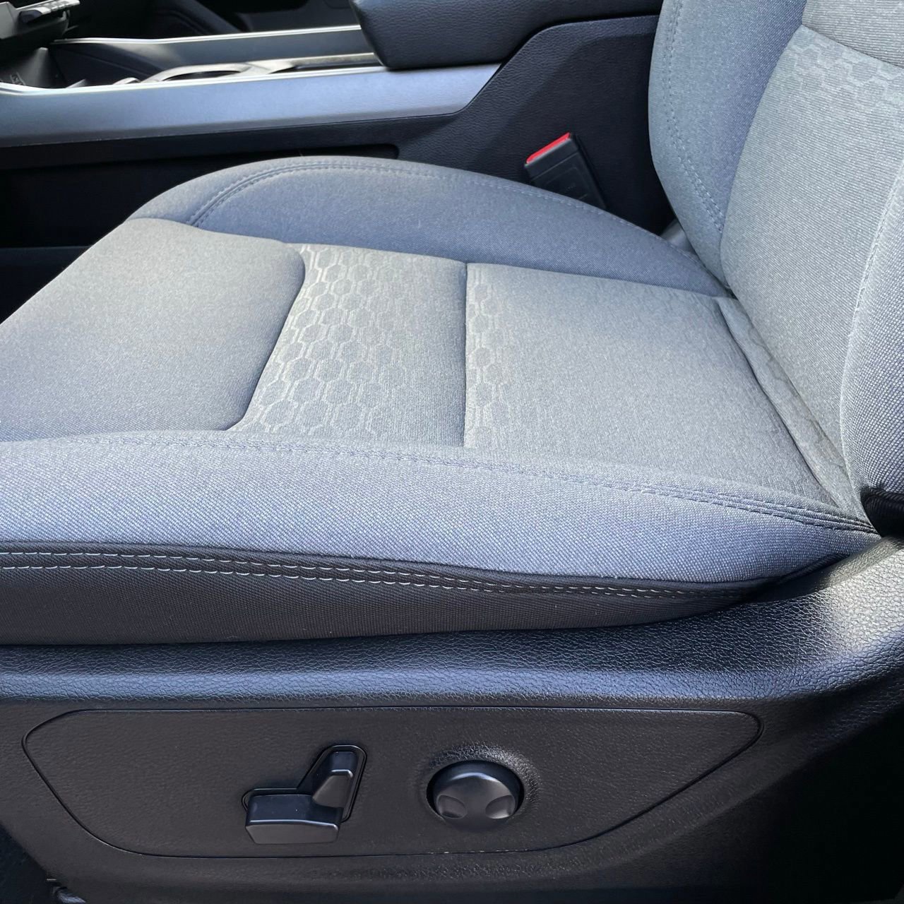 Used 2025 RAM 1500 Lone Star image 23