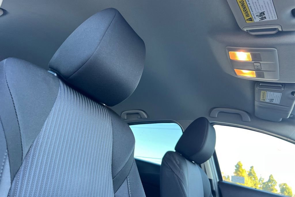 Used 2016 MAZDA MAZDA3 i Sport w/ Preferred Equipment Package image 18