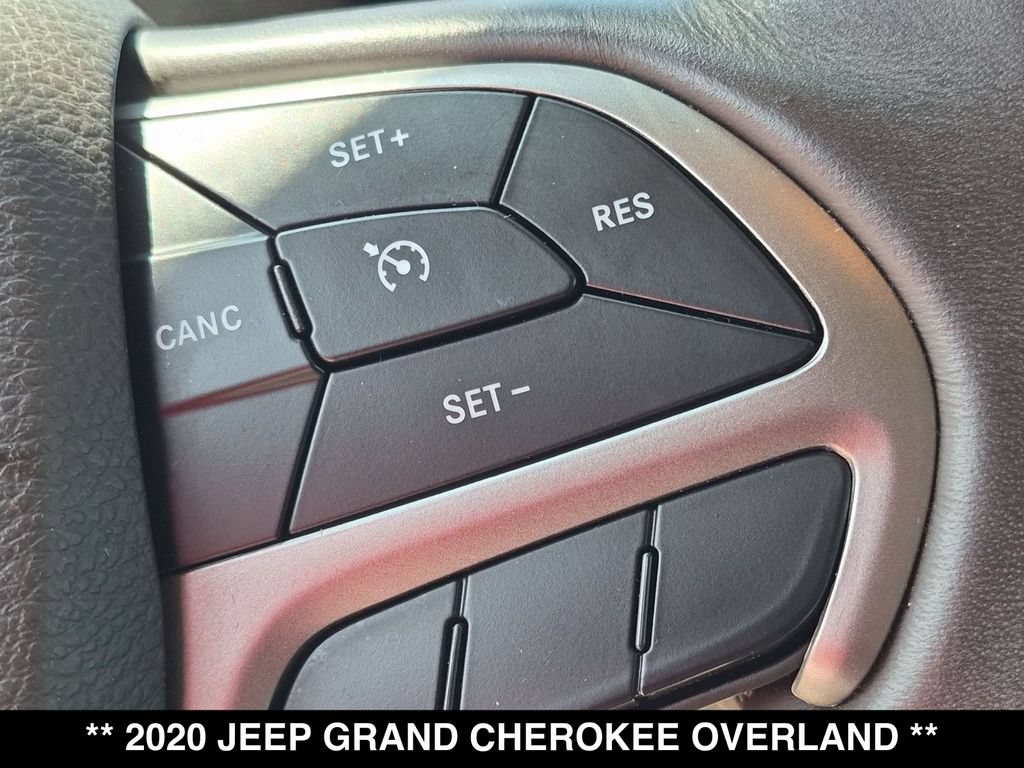 Used 2020 Jeep Grand Cherokee Overland AWD/4WD image 7
