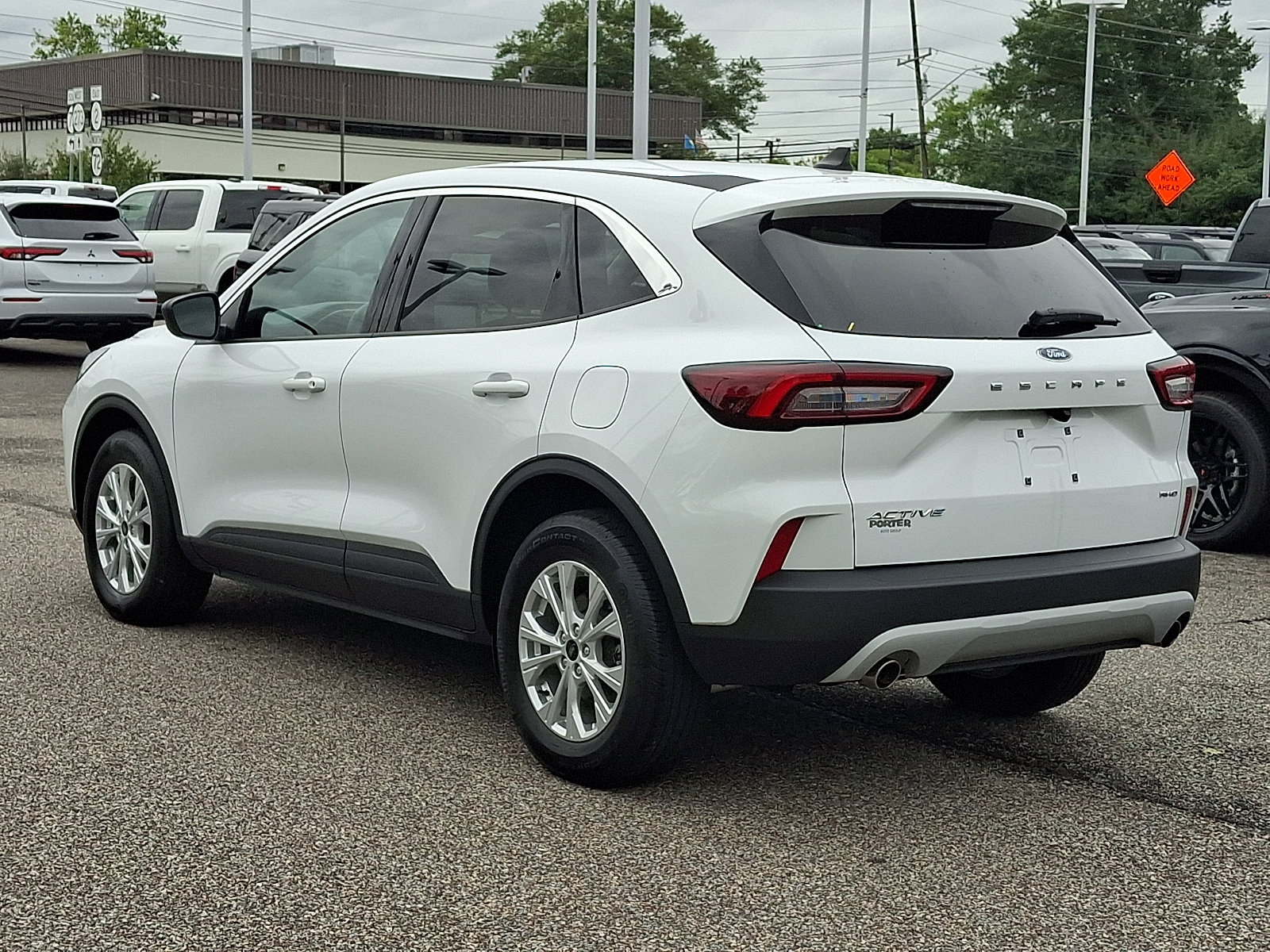 Certified 2023 Ford Escape Active AWD/4WD image 7