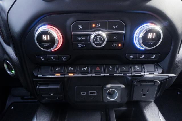 Used 2022 GMC Sierra 1500 AT4 w/ AT4 Premium Package image 25