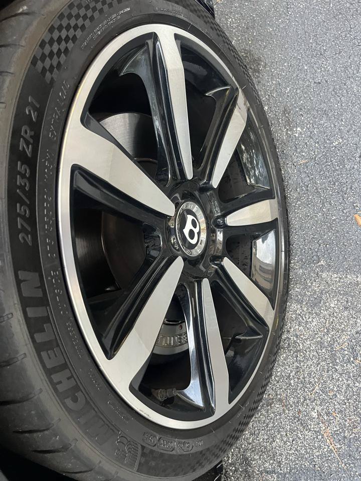 Used 2013 Bentley Continental GT AWD/4WD image 50