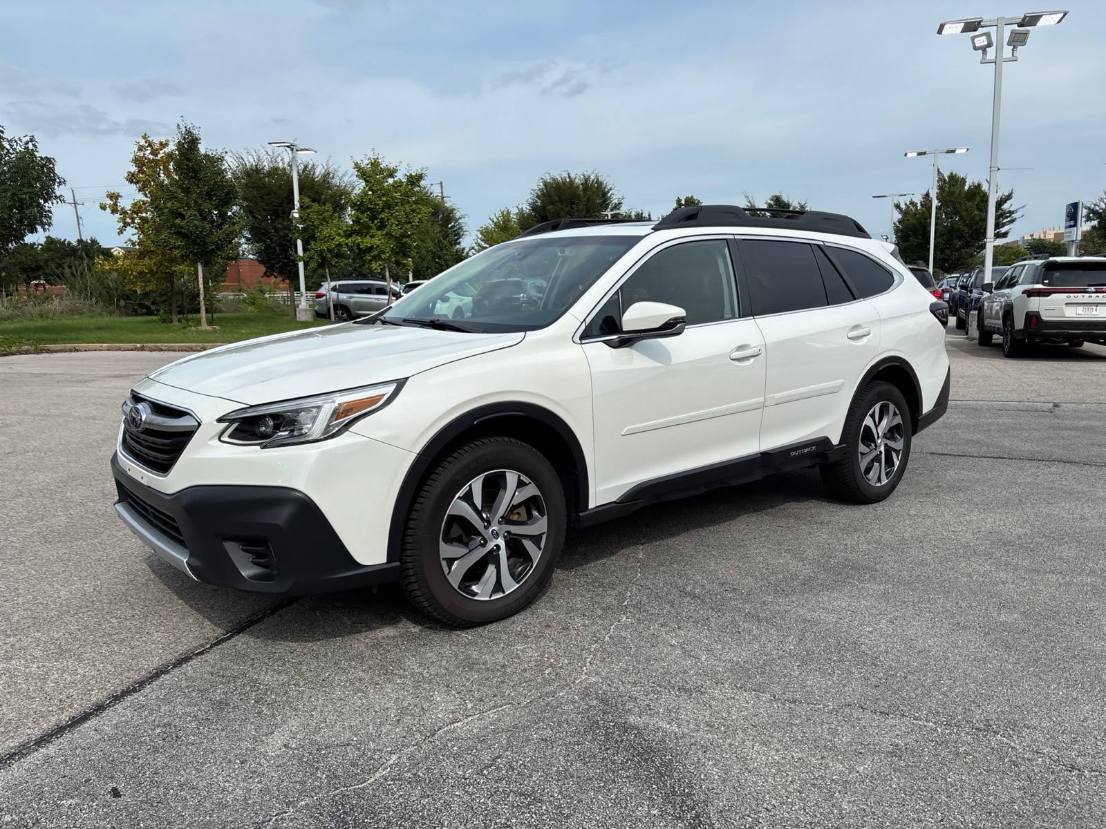 Used 2022 Subaru Outback Limited XT AWD/4WD image 1