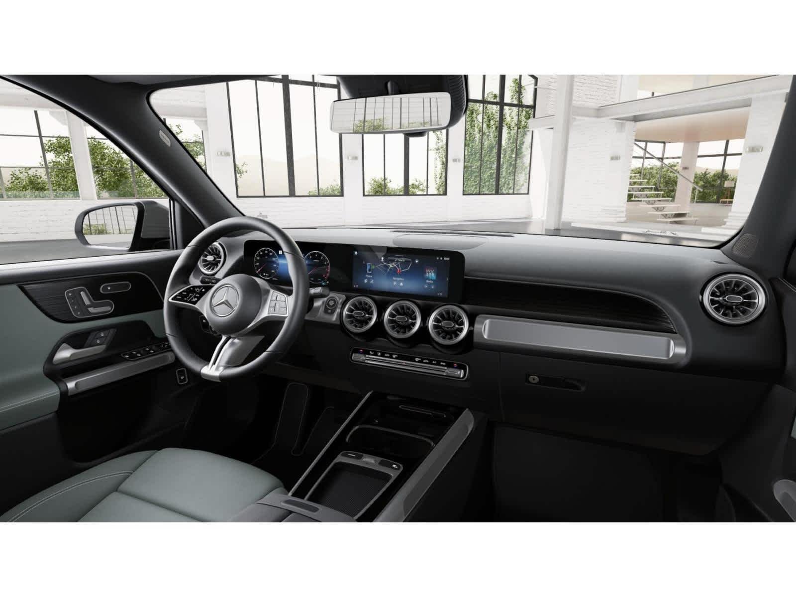 Used 2026 Mercedes-Benz GLB 250 4MATIC image 6
