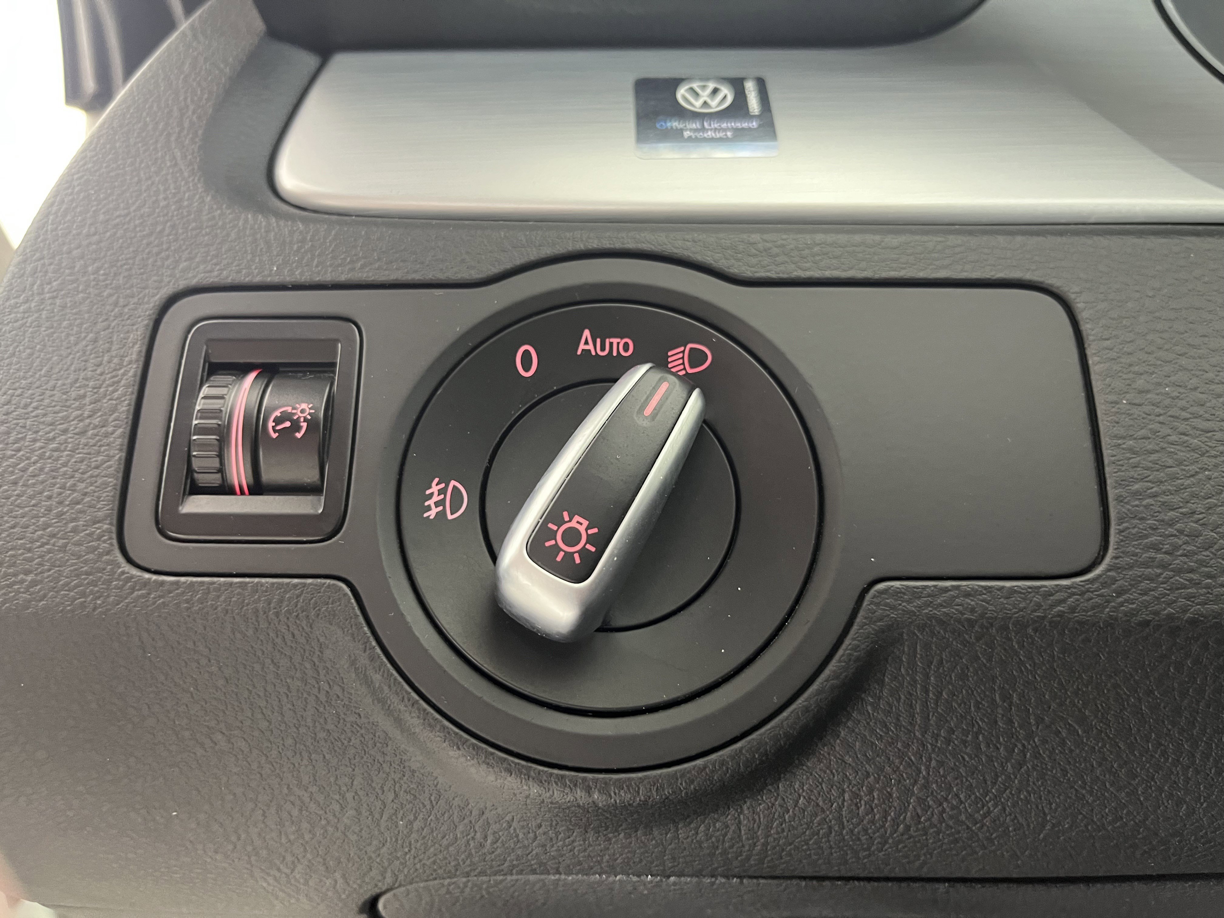 Used 2013 Volkswagen CC Sport image 21