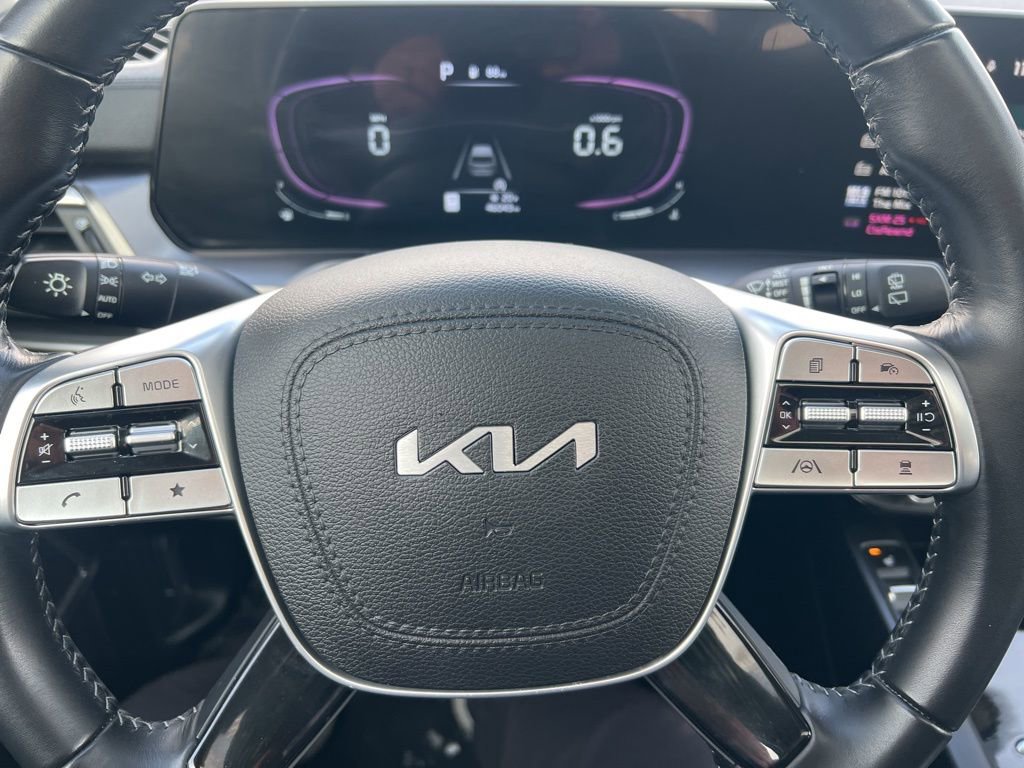 Certified 2023 Kia Telluride S w/ S Sunroof Package image 62