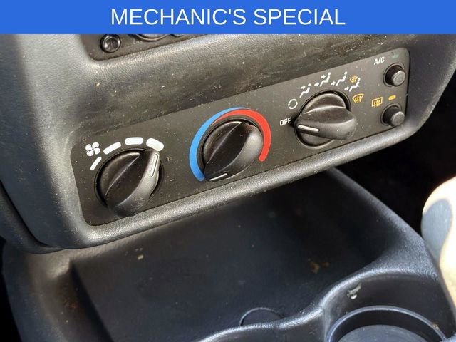 Used 2000 Chevrolet Cavalier LS w/ Preferred Equipment Group 2 image 22