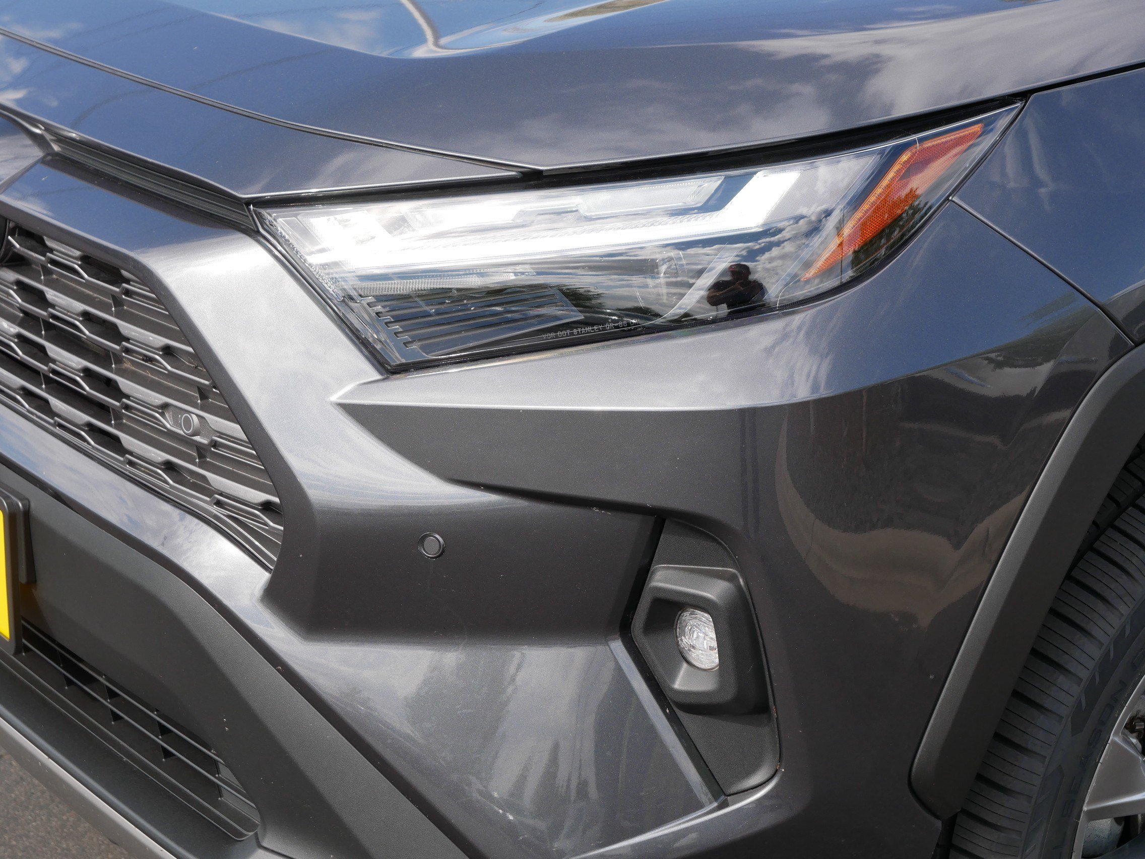 Used 2023 Toyota RAV4 Limited w/ Limited Grade Weather Package AWD/4WD image 16