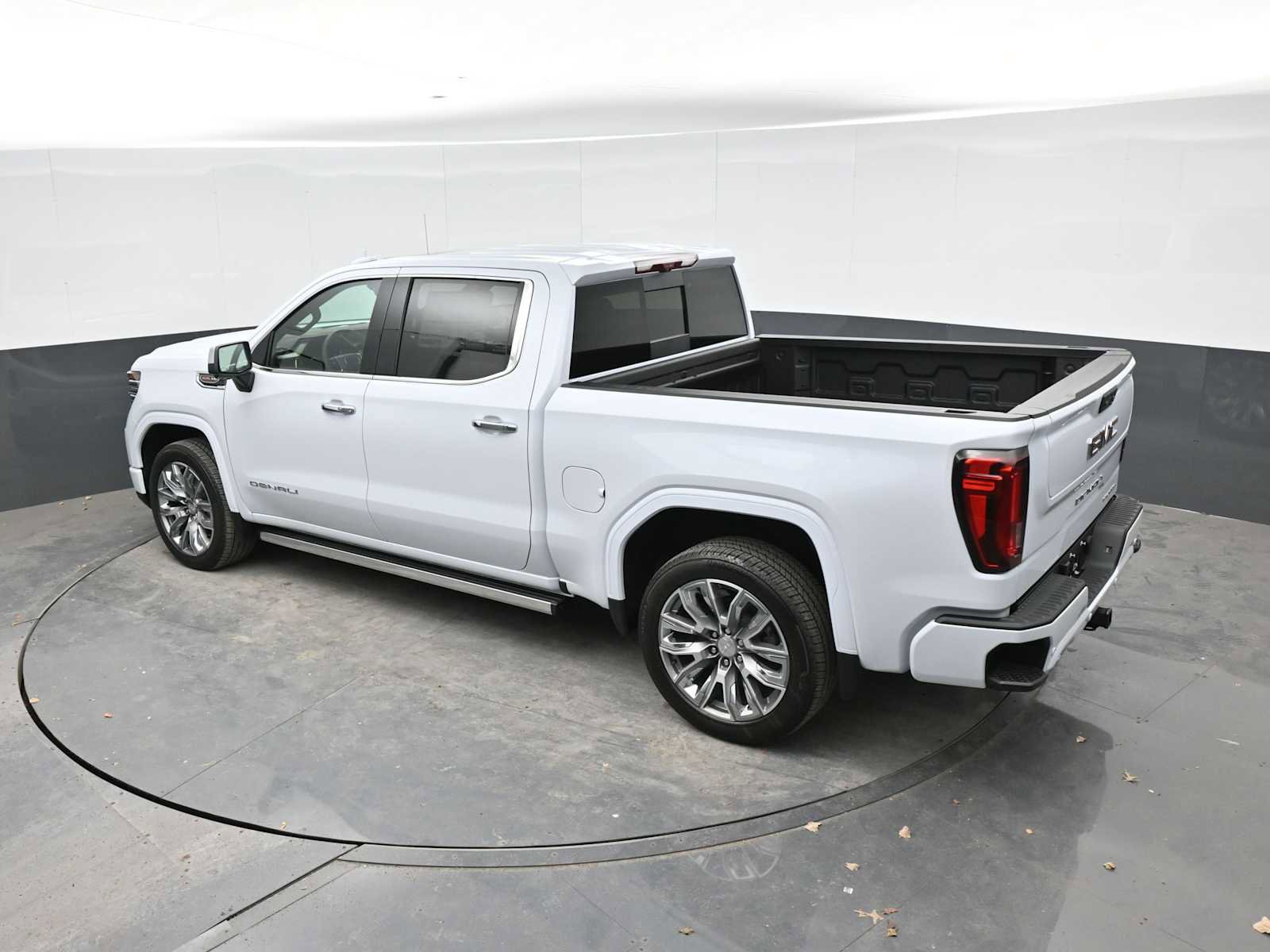 New 2026 GMC Sierra 1500 Denali image 27