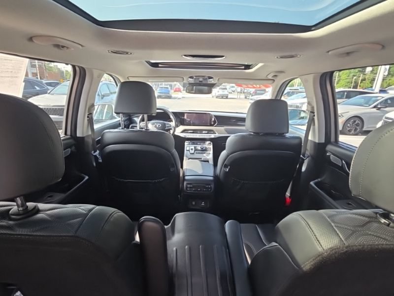 Used 2022 Hyundai Palisade Limited AWD/4WD image 11