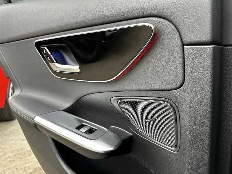 Used 2022 Mercedes-Benz C 300 Sedan image 20