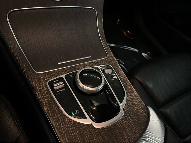 Used 2019 Mercedes-Benz C 300 4MATIC Sedan image 33