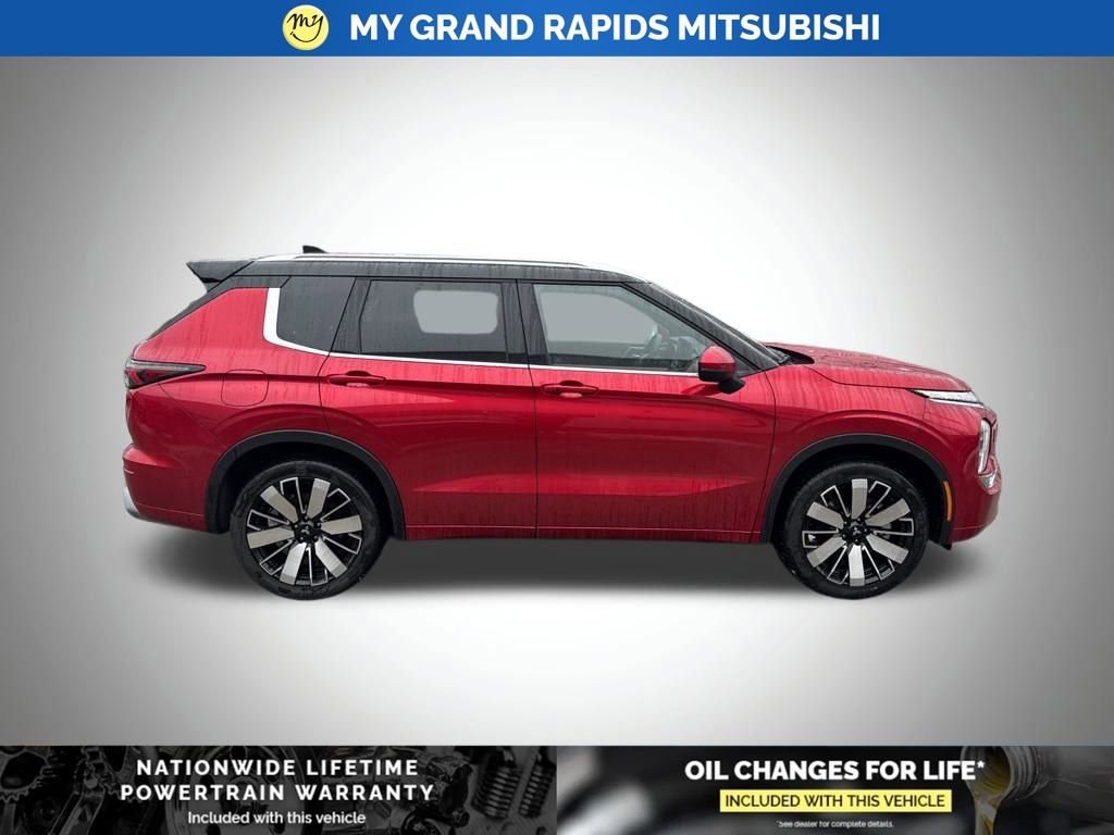 New 2026 Mitsubishi Outlander SEL AWD/4WD image 8
