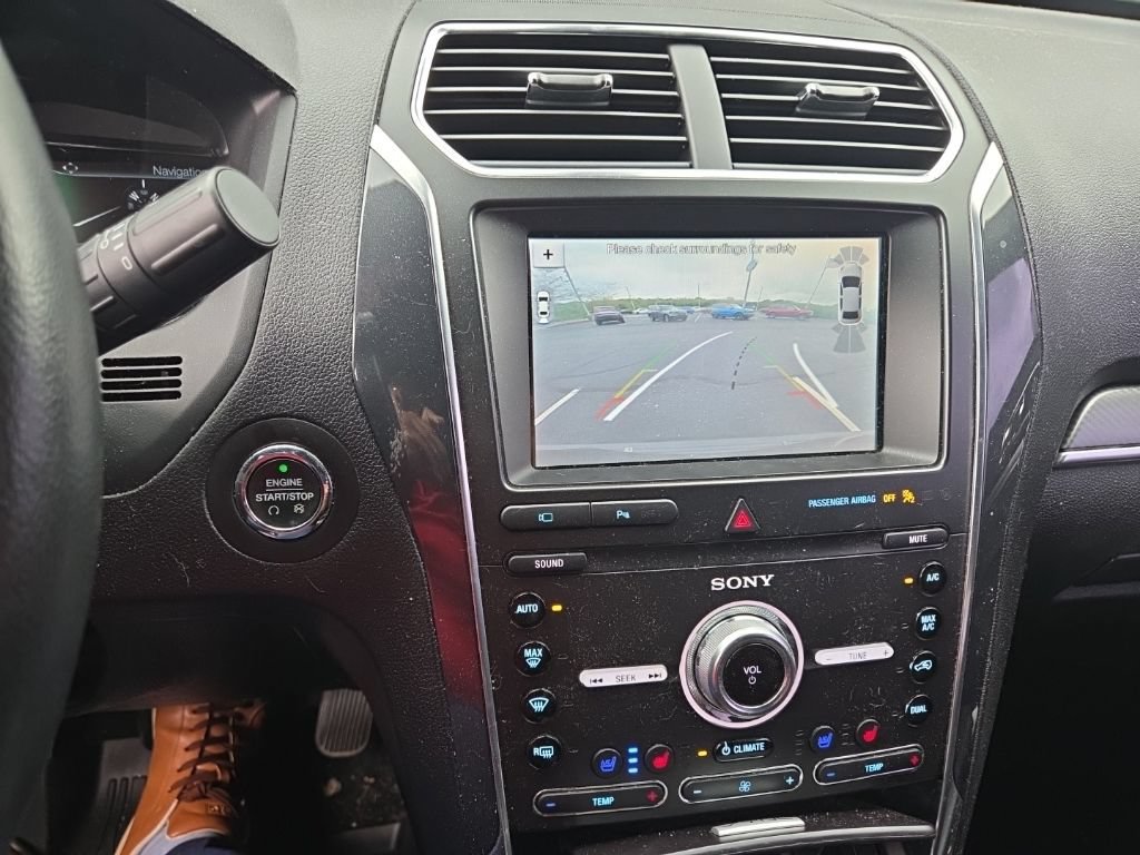 Used 2019 Ford Explorer Sport w/ Equipment Group 401A AWD/4WD image 9