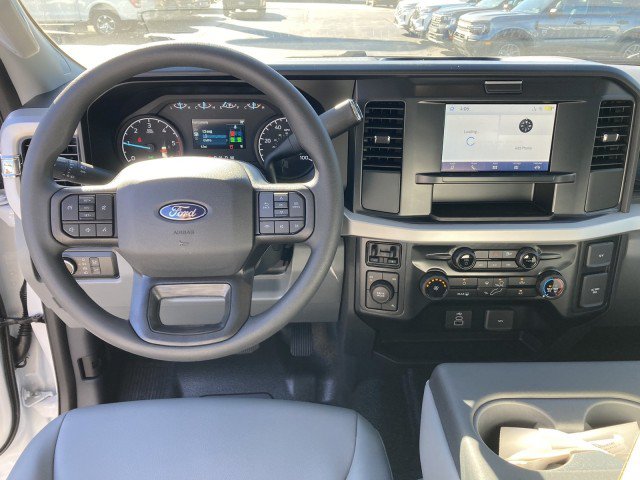 New 2027 Ford F450 XL w/ XL Chrome Package AWD/4WD image 11