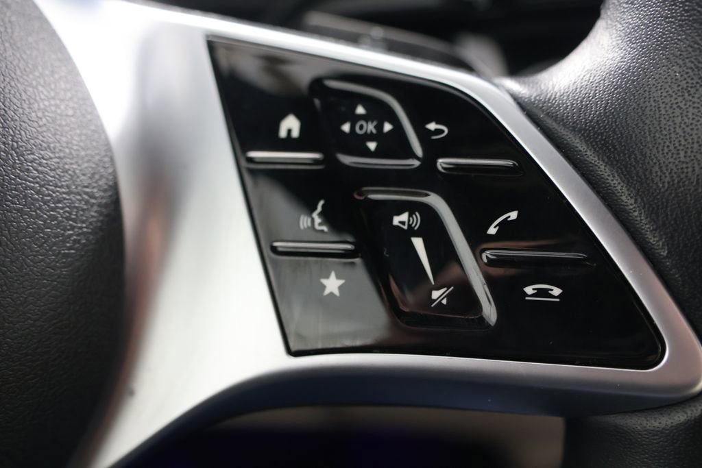 Used 2024 Mercedes-Benz GLA 250 4MATIC w/ Winter Heating Package image 12