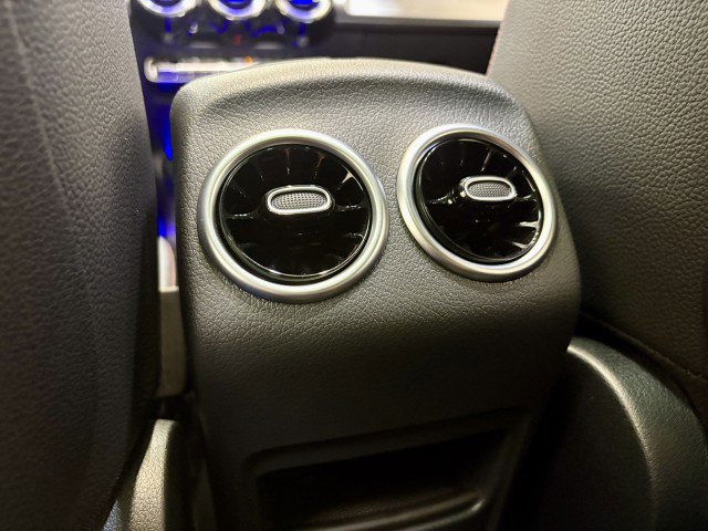 New 2025 Mercedes-Benz GLB 35 AMG 4MATIC image 16