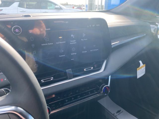 New 2026 Chevrolet Equinox LT w/ Convenience Package II image 12