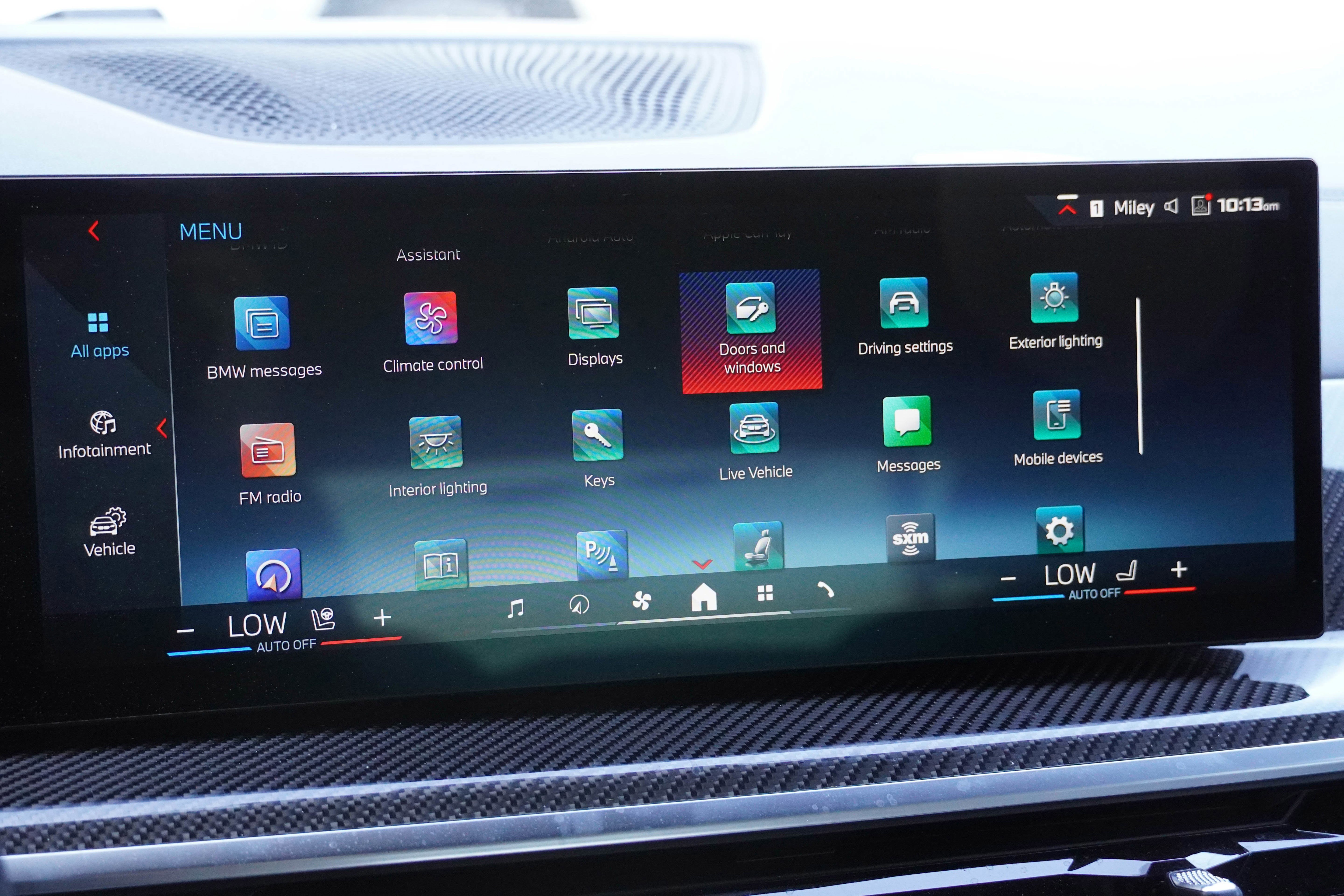 Certified 2024 BMW X7 M60i w/ Executive Package image 26