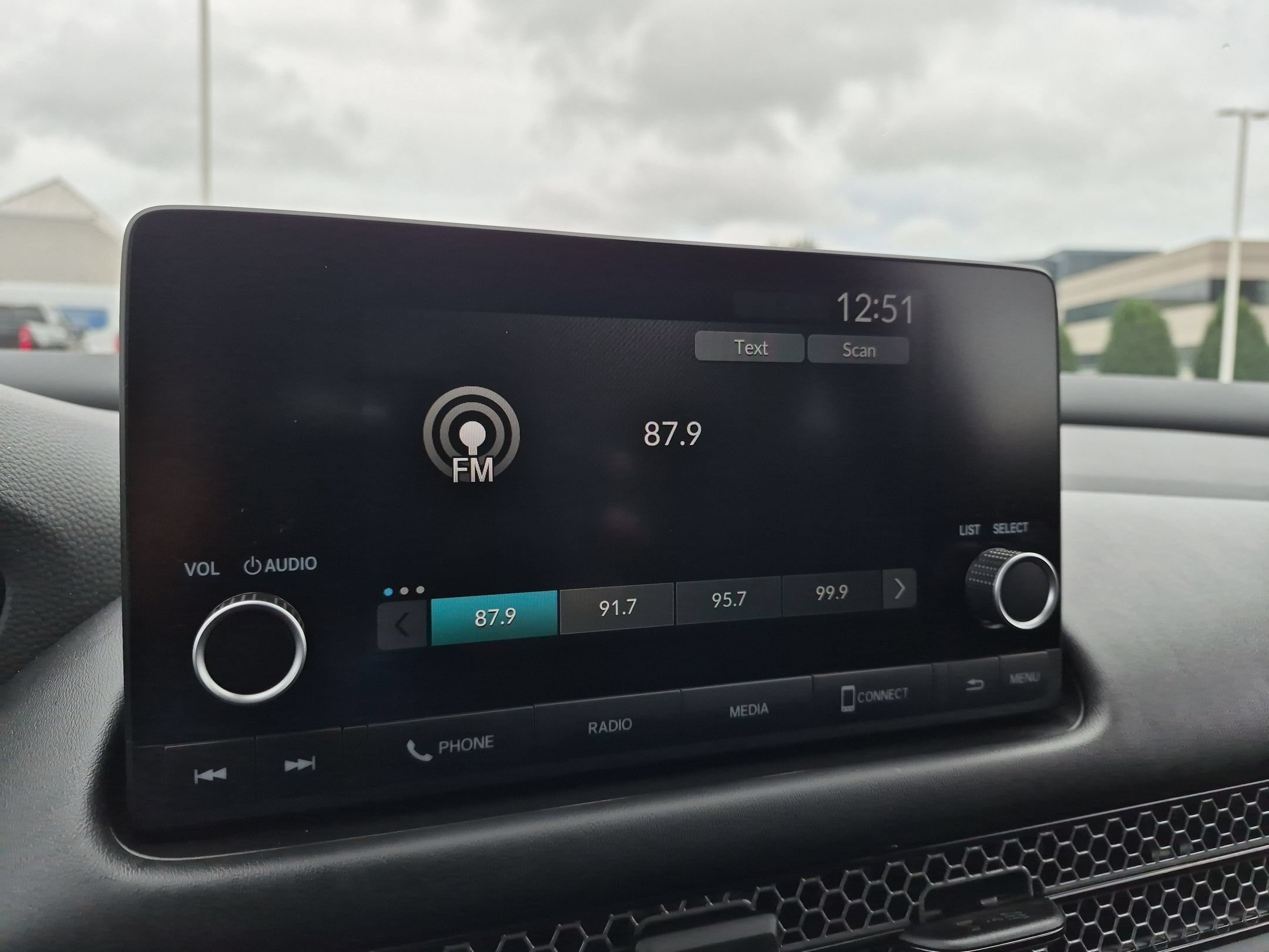 Certified 2024 Honda HR-V Sport image 18