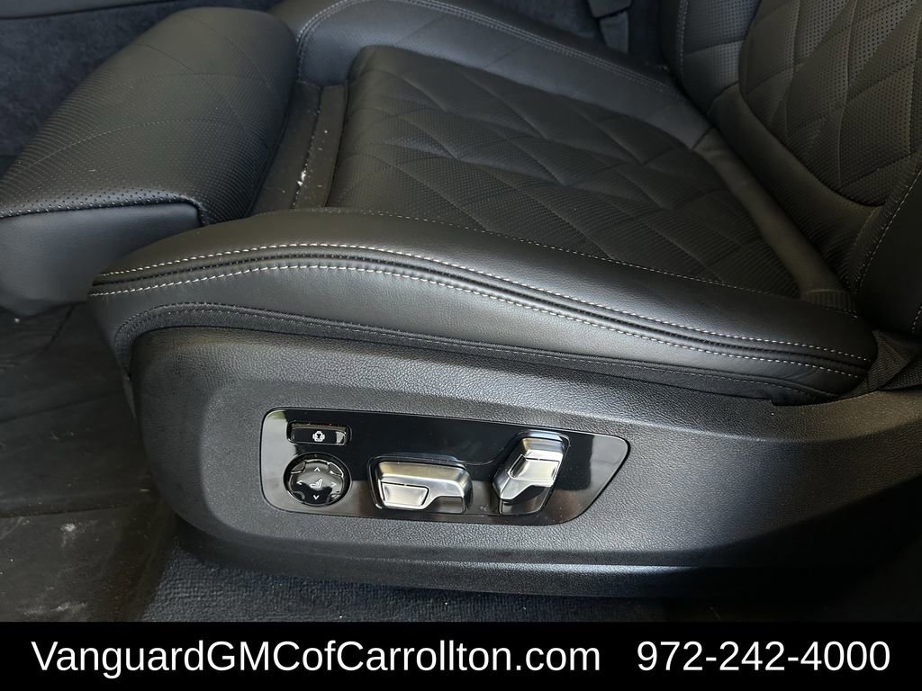 Used 2026 BMW X5 xDrive40i w/ M Sport Package image 31