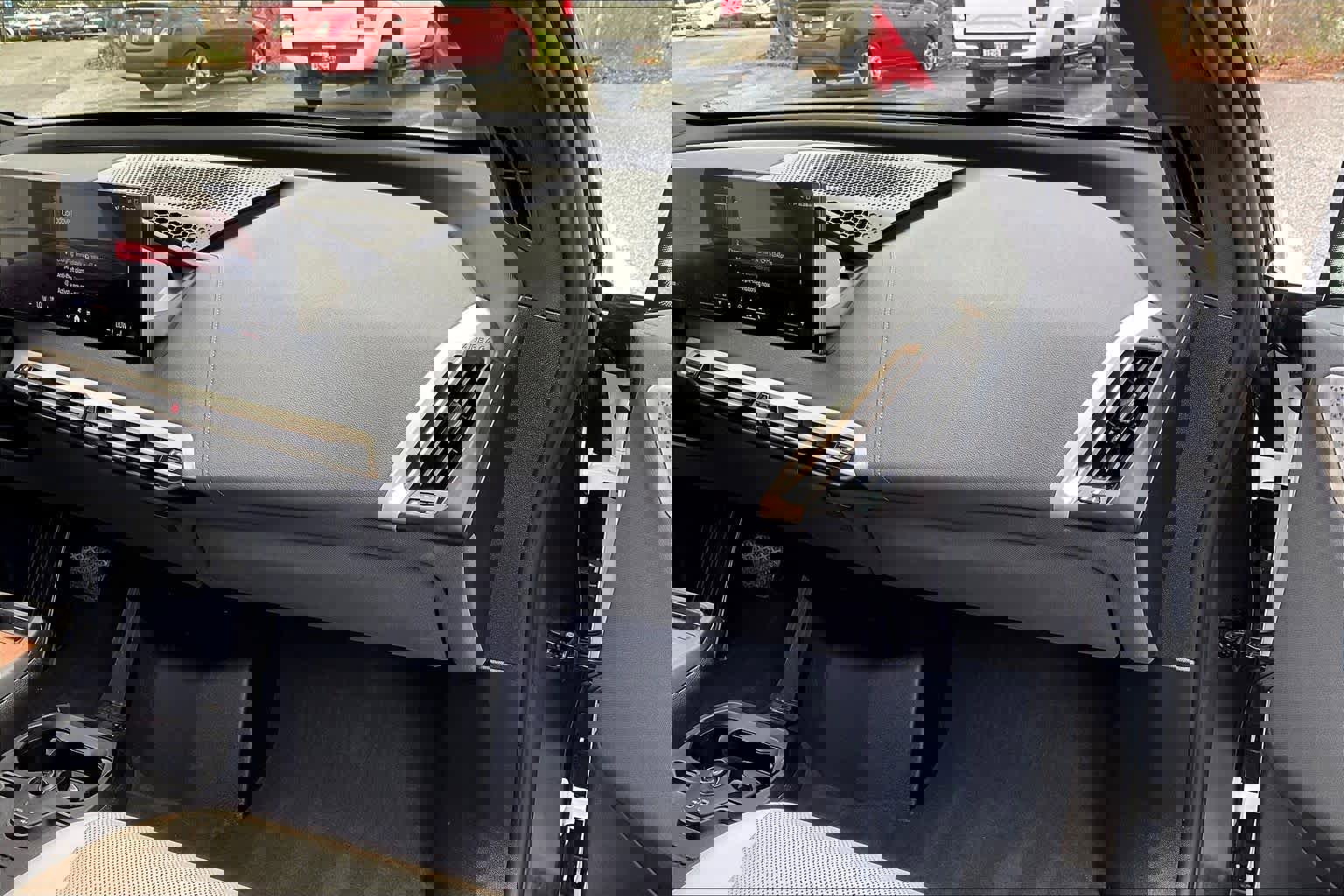 Certified 2024 BMW iX M60 image 18