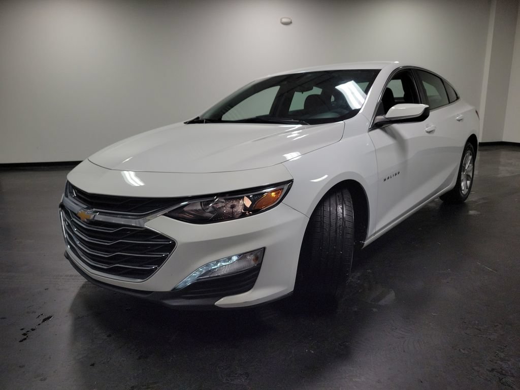 Used 2024 Chevrolet Malibu LT FWD image 4