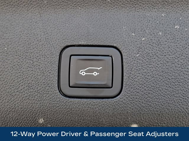 Used 2024 Chevrolet Tahoe High Country AWD/4WD image 32
