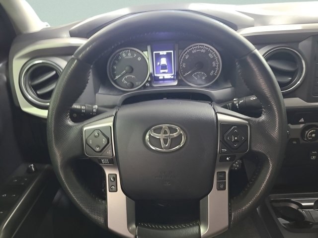 Used 2019 Toyota Tacoma SR5 AWD/4WD image 24