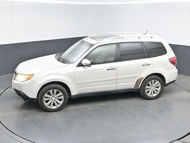 Used 2012 Subaru Forester 2.5X Touring AWD/4WD image 22