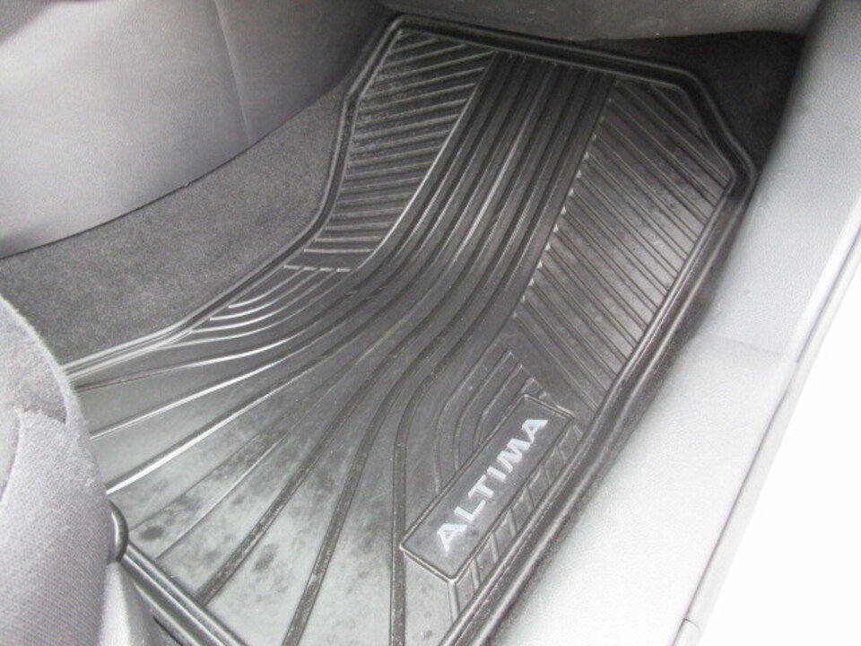 Used 2024 Nissan Altima 2.5 SV image 27